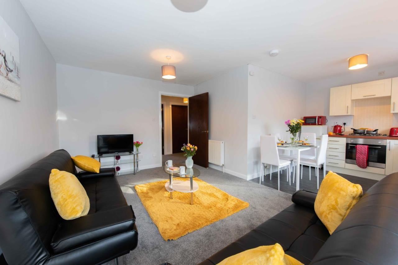 Premier - Wishaw En-Suite Apartment Luaran gambar